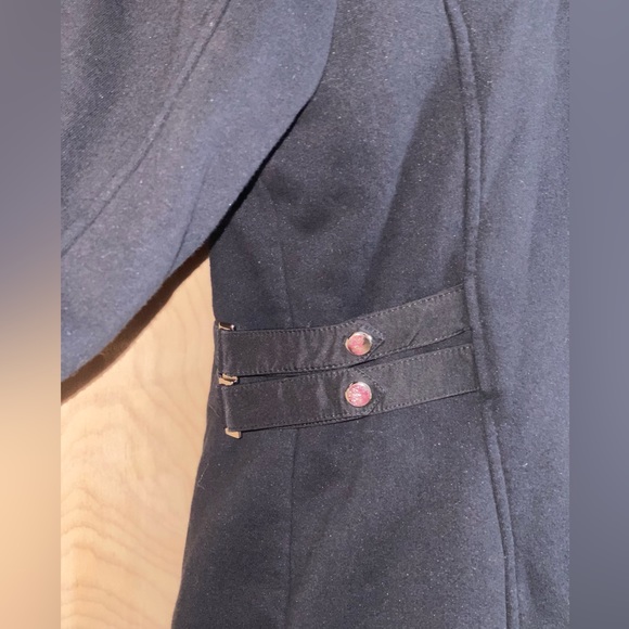 INTL d.e.t.a.i.l.s Fitted Jacket - Picture 9 of 14